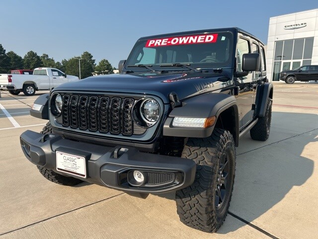 2025 Jeep Wrangler Willys photo 3