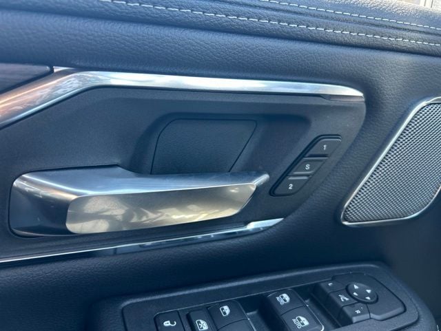 2026 RAM 1500 Laramie - Photo 15