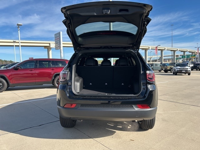 2026 Jeep Compass Latitude Altitude - Photo 9