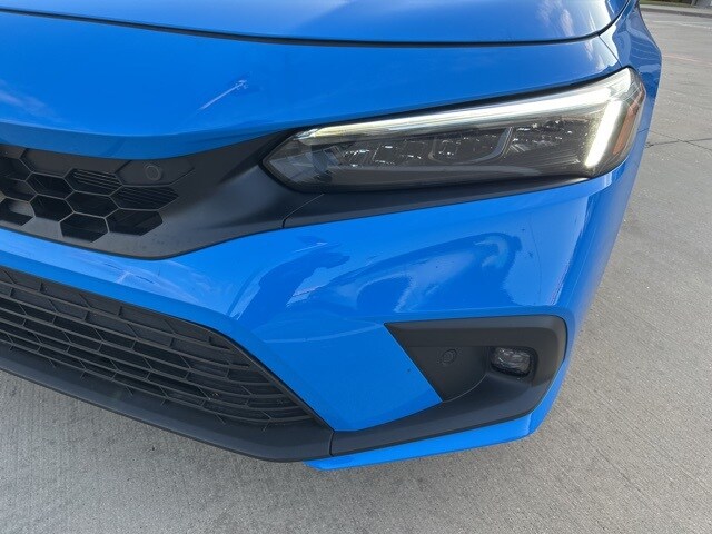 2023 Honda Civic Sport Touring Hatchback photo 4