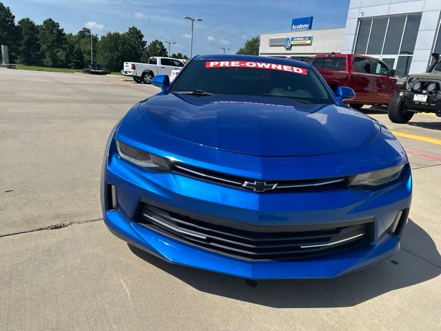 Used 2018 Chevrolet Camaro 1LT with VIN 1G1FB1RX8J0143623 for sale in Texarkana, TX