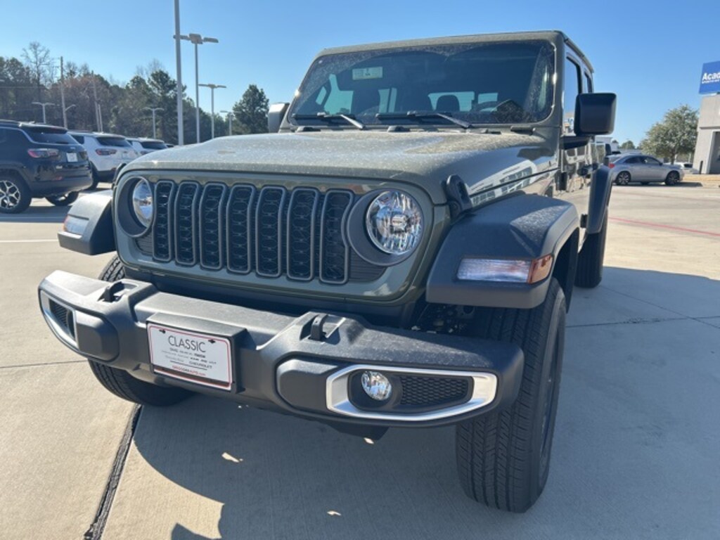 New 2026 Jeep Gladiator SPORT 4X4 Pickup