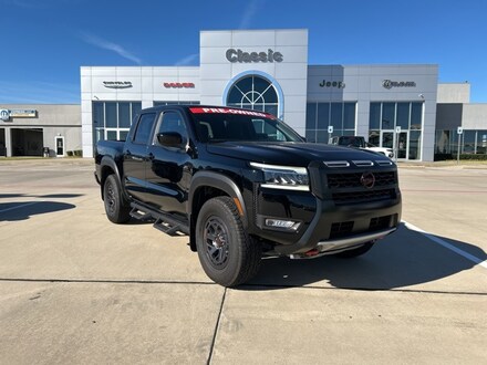 2025 Nissan Frontier PRO-4X Truck Crew Cab