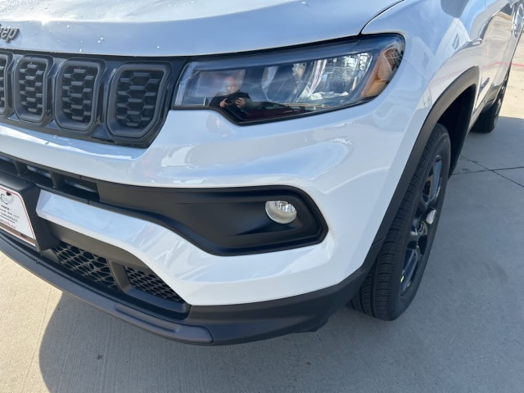 New 2026 Jeep Compass LATITUDE ALTITUDE 4X4 Sport Utility