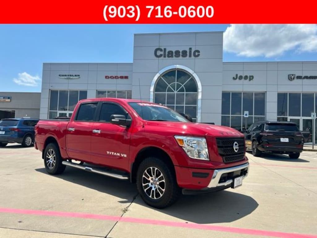 Used 2020 Nissan Titan SV Truck Crew Cab