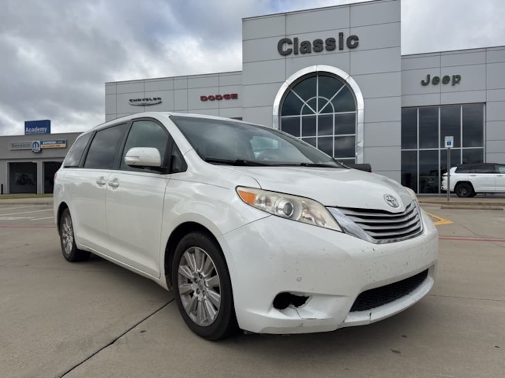 Used 2013 Toyota Sienna Limited Van