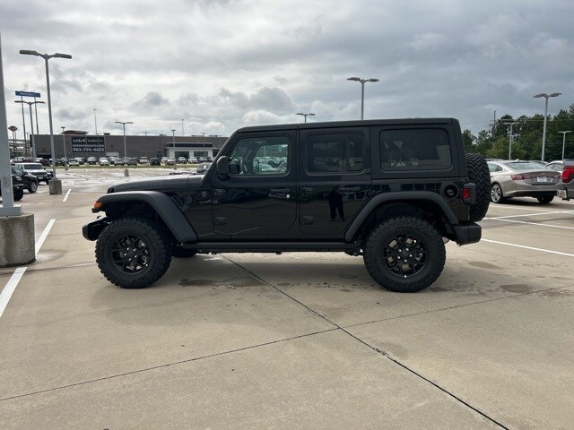 2025 Jeep Wrangler Willys photo 4