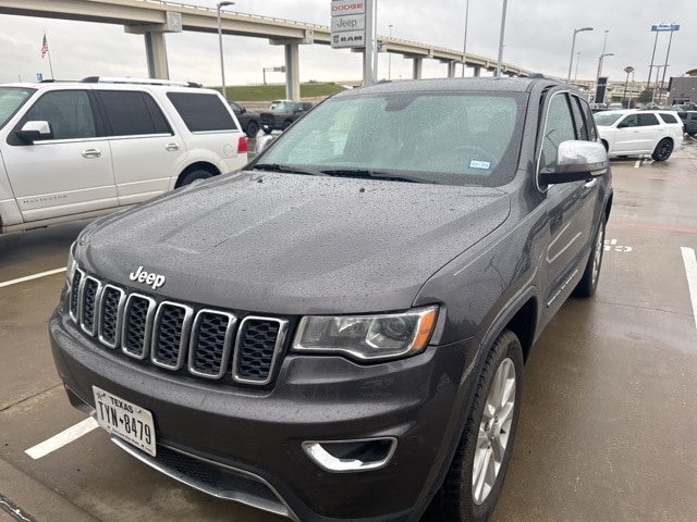2017 Jeep Grand Cherokee Limited's photo