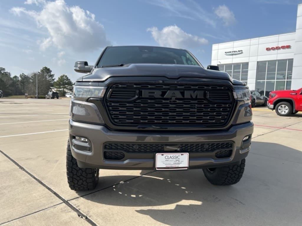 New 2026 Ram 1500 LONE STAR CREW CAB 4X4 5'7 BOX Pickup