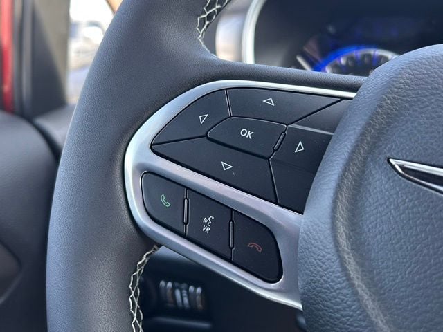 2026 Chrysler Pacifica Select - Photo 22