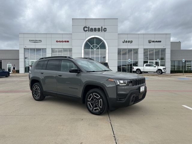 2026 Jeep Cherokee Laredo HEV 4X4's photo