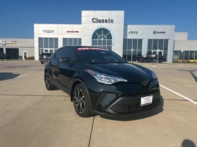 2022 Toyota C-HR XLE
