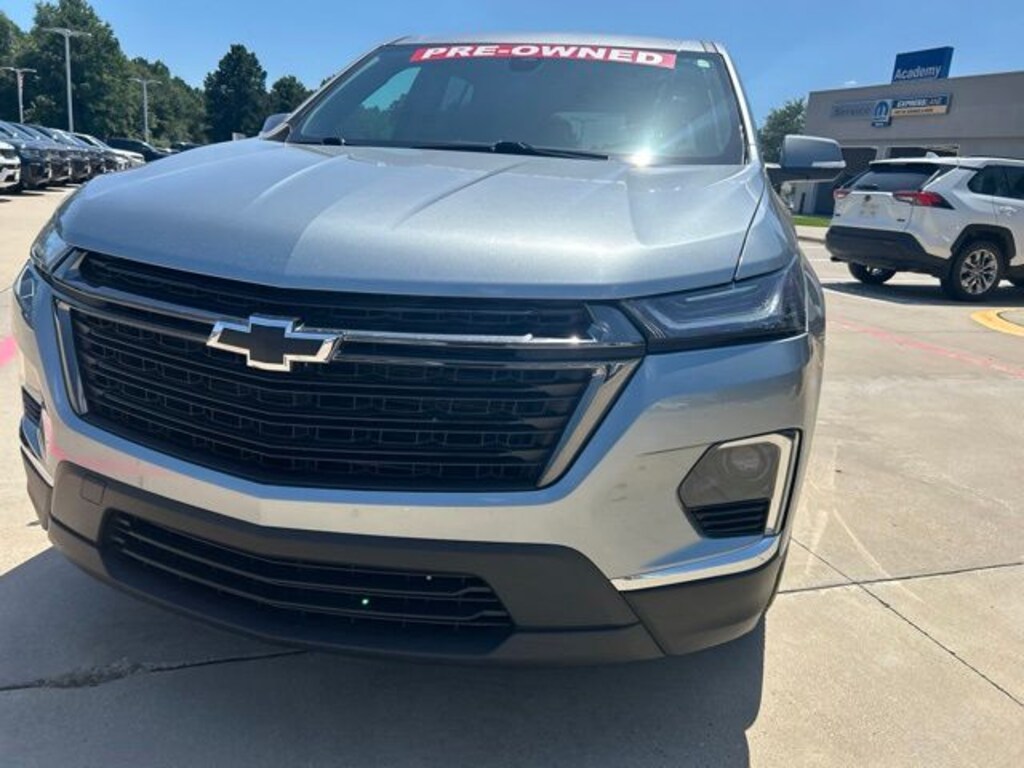 Used 2024 Chevrolet Traverse Limited LT Cloth SUV