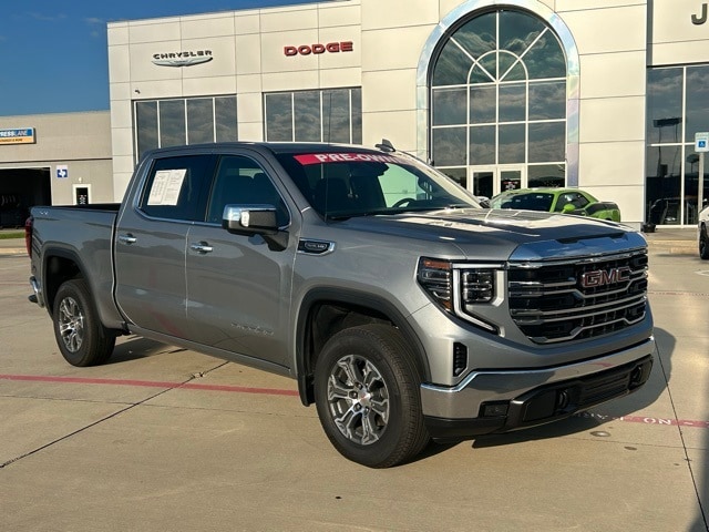 Used 2024 GMC Sierra 1500 SLT with VIN 1GTUUDED6RZ127806 for sale in Texarkana, TX