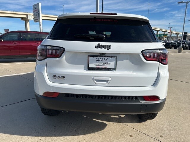 2026 Jeep Compass Altitude - Photo 7