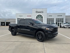 2022 Ram 1500 Big Horn/Lone Star Truck Crew Cab