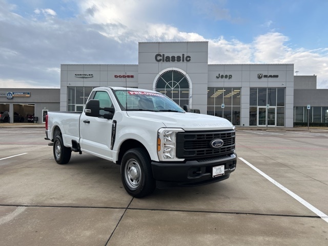 2024 Ford F-250 Super Duty XL's photo