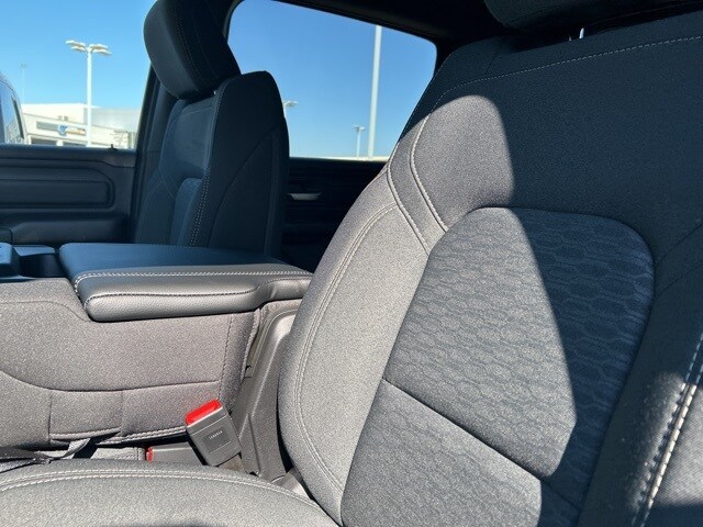2026 RAM 1500 Express - Photo 36
