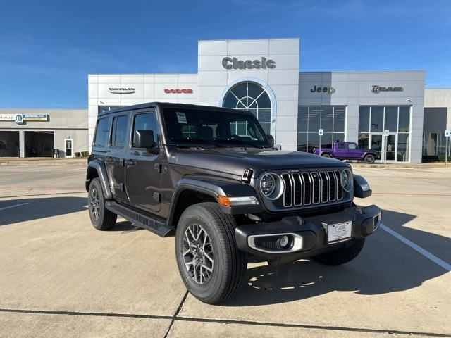 2026 Jeep Wrangler 4-Door Sahara's photo