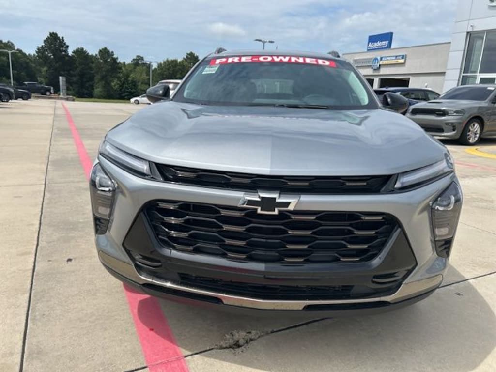 Used 2025 Chevrolet Trax Activ SUV