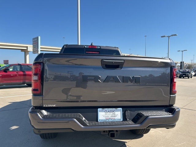 2026 RAM 1500 Express - Photo 7