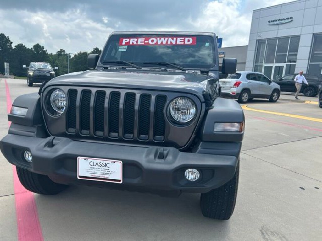 Used 2023 Jeep Wrangler Sport SUV