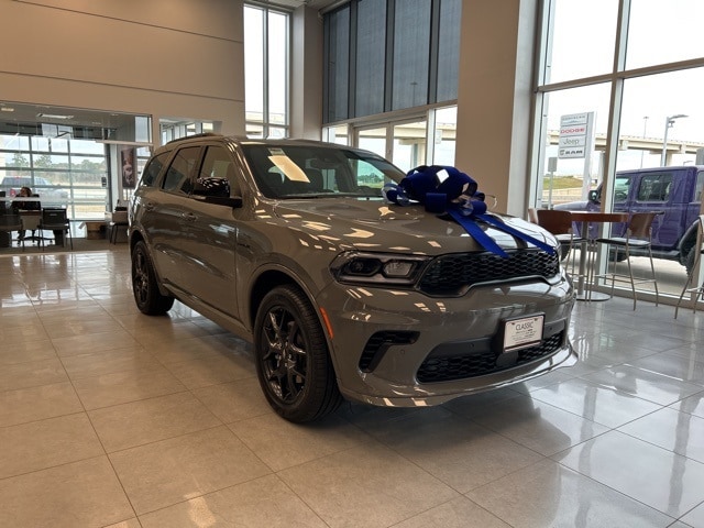 2026 Dodge Durango GT HEMI Plus V8's photo