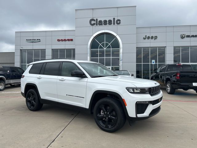 2026 Jeep Grand Cherokee L Limited 4x4's photo