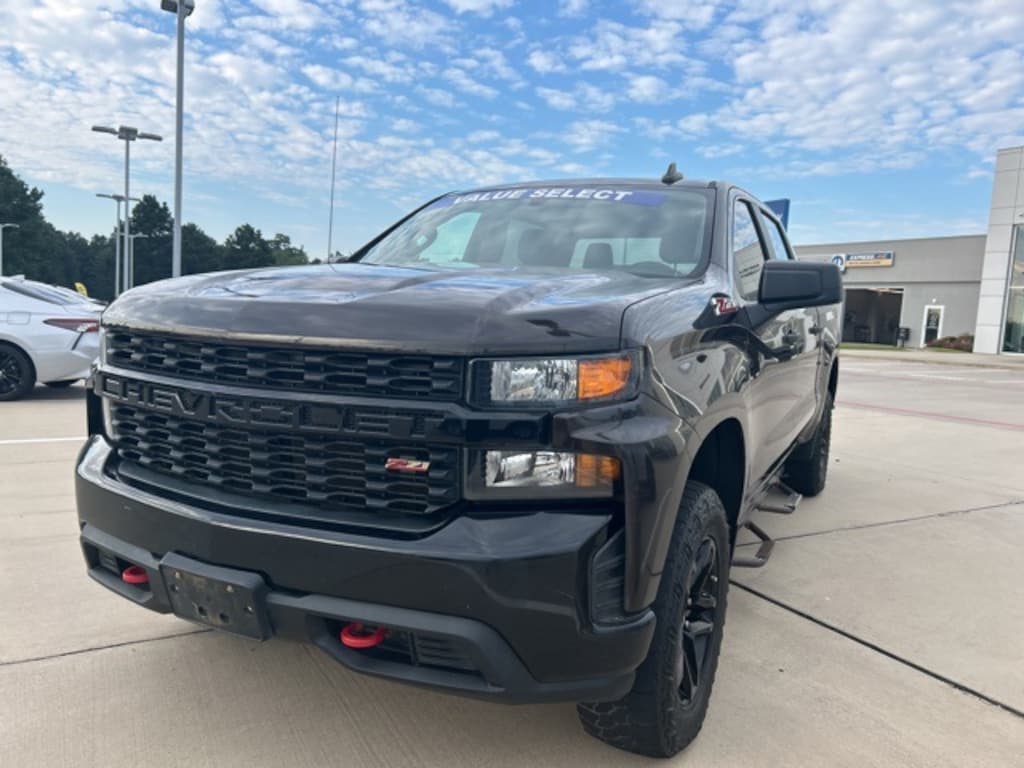 Used 2019 Chevrolet Silverado 1500 Custom Trail Boss Truck Crew Cab
