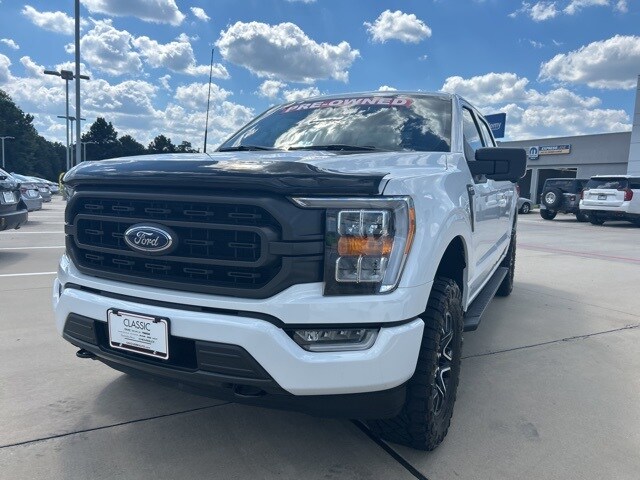 2023 Ford F-150 XLT photo 3