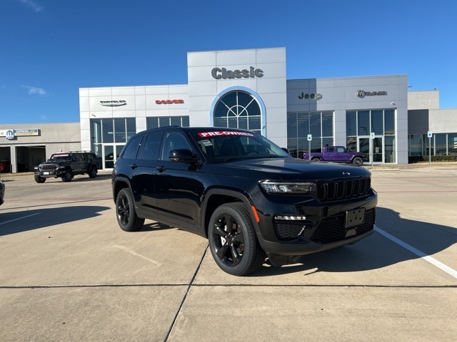 2024 Jeep Grand Cherokee Limited's photo