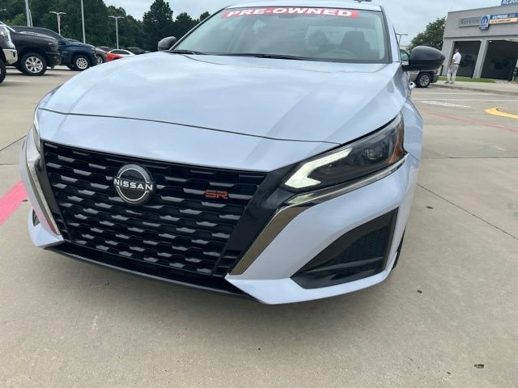 Used 2024 Nissan Altima 2.5 SR Sedan