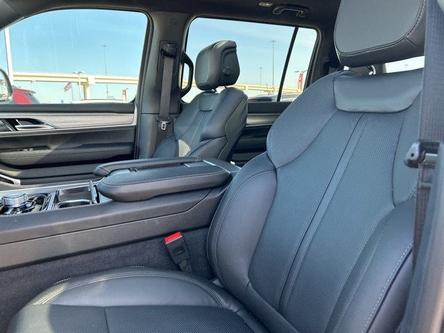 2026 Jeep Grand Wagoneer Base - Photo 39