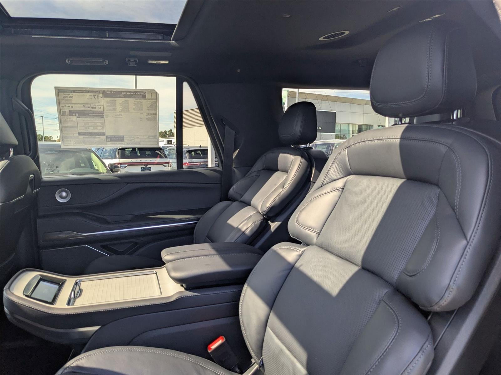 2025 Lincoln Navigator Reserve L - Photo 26
