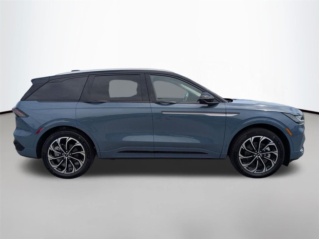 New 2026 Lincoln Nautilus Reserve SUV