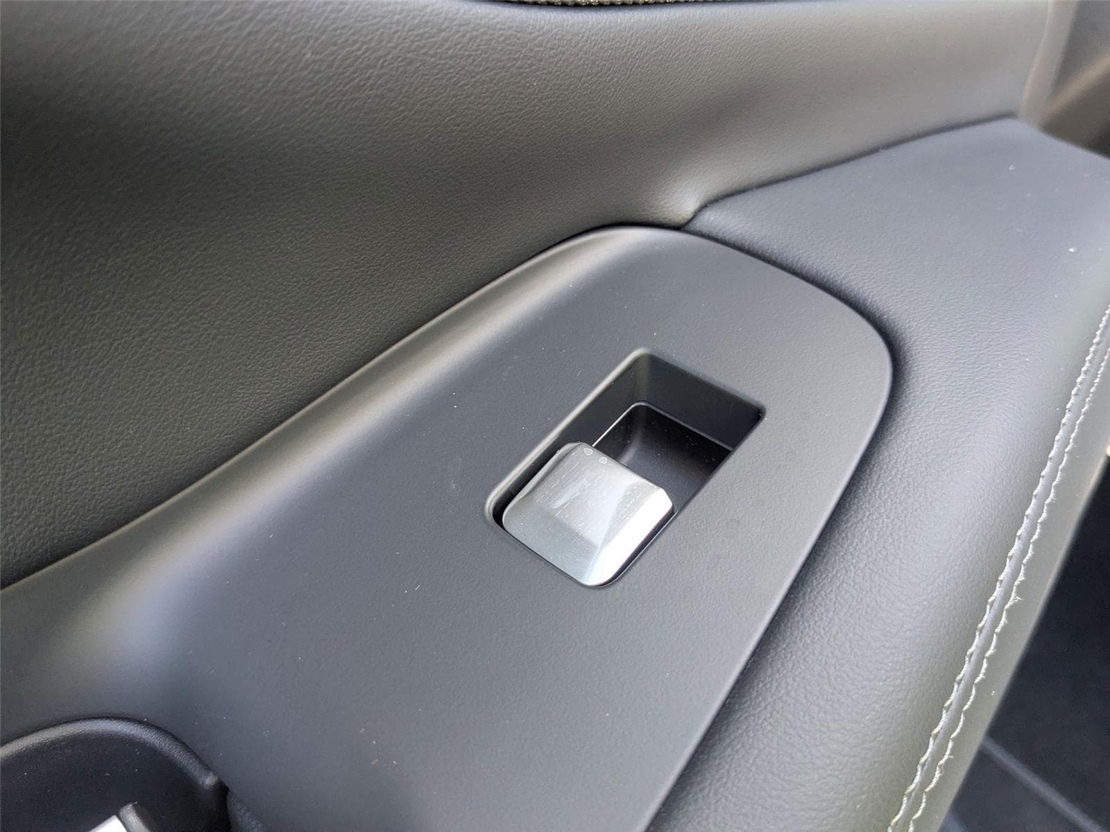 2025 Lincoln Navigator Reserve L - Photo 23