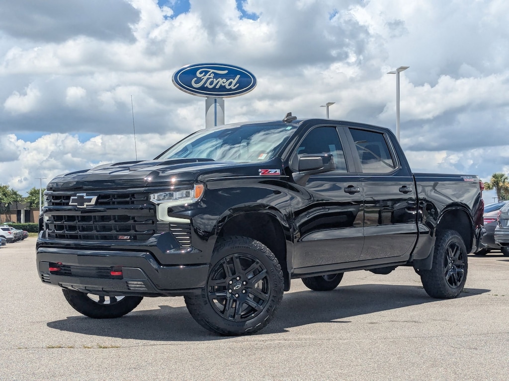 Used 2023 Chevrolet Silverado 1500 LT Trail Boss 4WD Crew Cab 147 LT Trail Boss