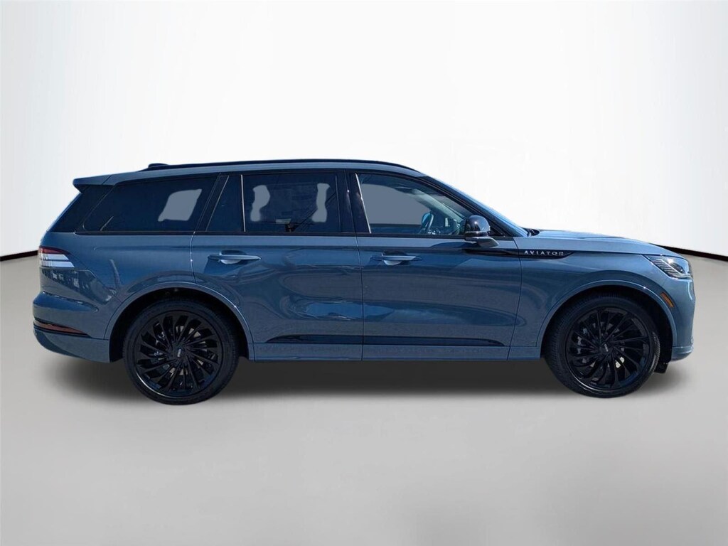 New 2026 Lincoln Aviator Reserve SUV