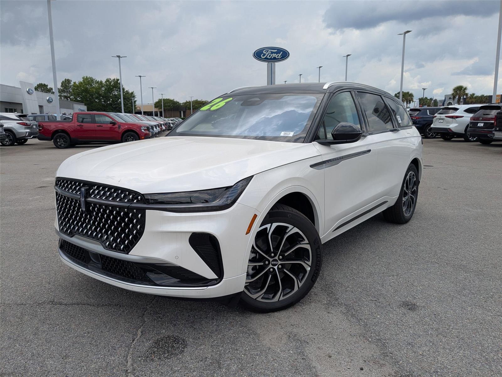 2026 Lincoln Nautilus Reserve AWD's photo