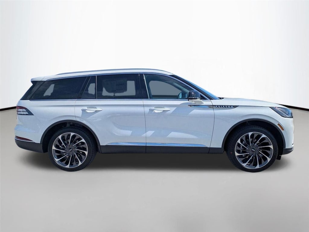 New 2026 Lincoln Aviator Reserve SUV