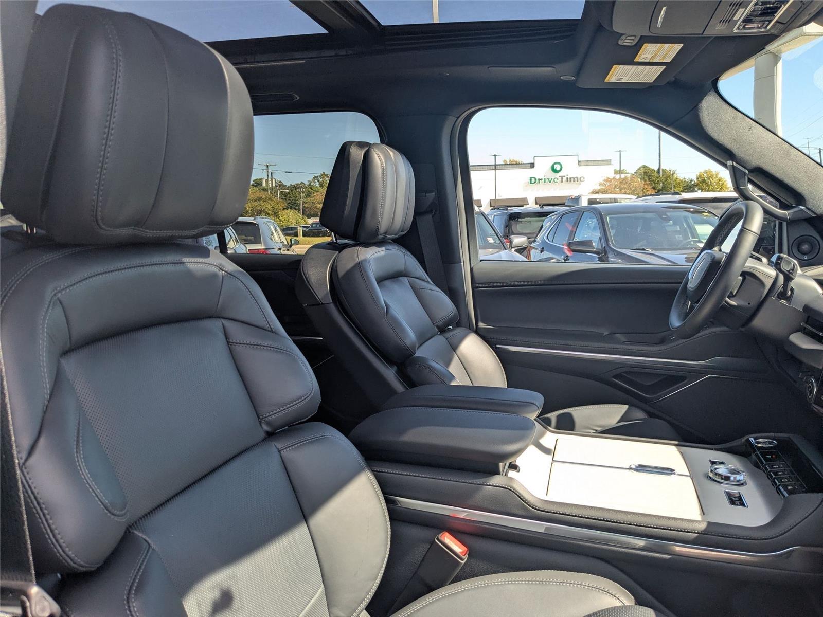 2025 Lincoln Navigator Reserve L - Photo 29
