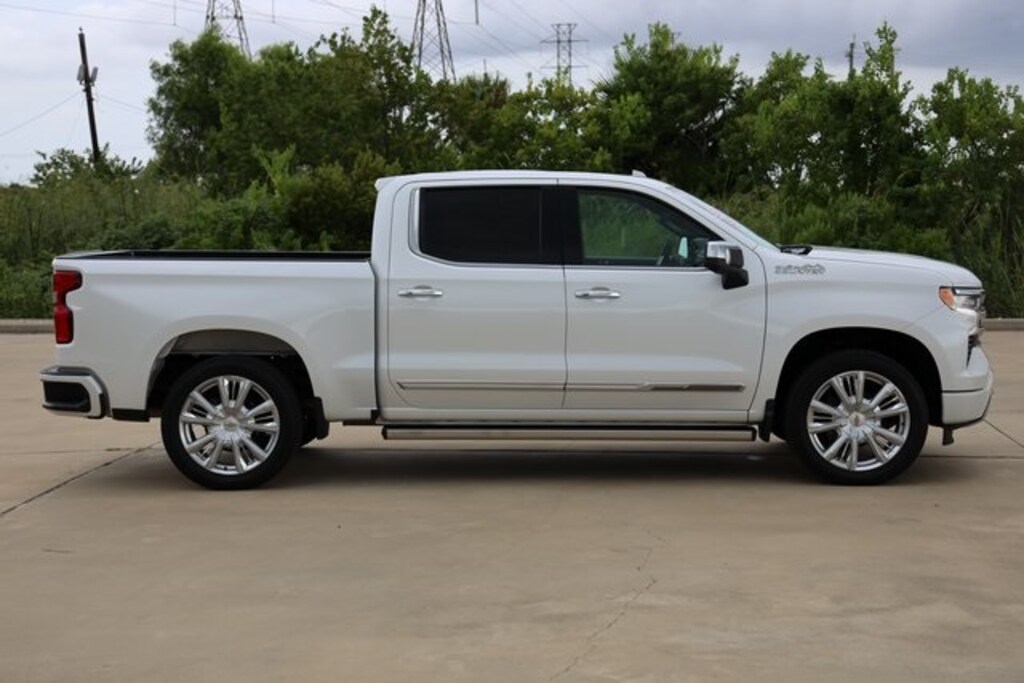 Certified 2022 Chevrolet Silverado 1500 High Country Truck Crew Cab