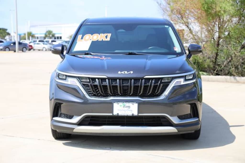 Used 2023 Kia Carnival LX Seat Package MPV