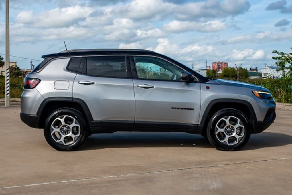 Used 2022 Jeep Compass Trailhawk SUV