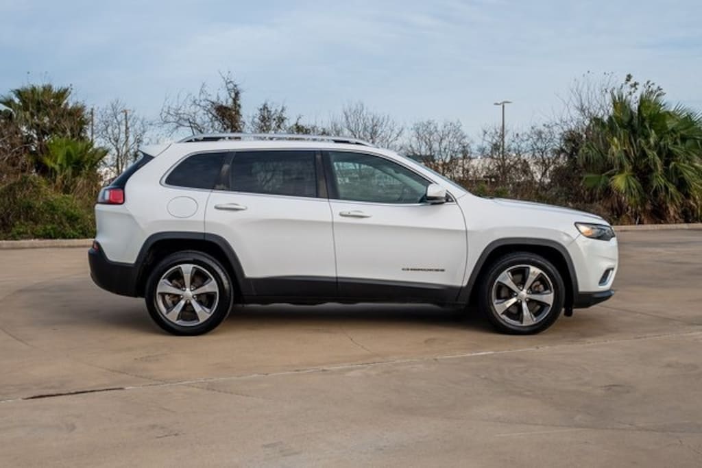 Used 2020 Jeep Cherokee Limited SUV
