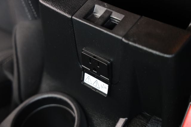 2016 Jeep Wrangler Unlimited Rubicon - Photo 23