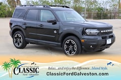 Used 2025 Ford Bronco Sport Outer Banks SUV near League City, TX