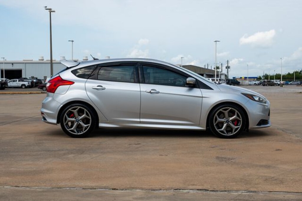 Used 2014 Ford Focus ST Base Hatchback