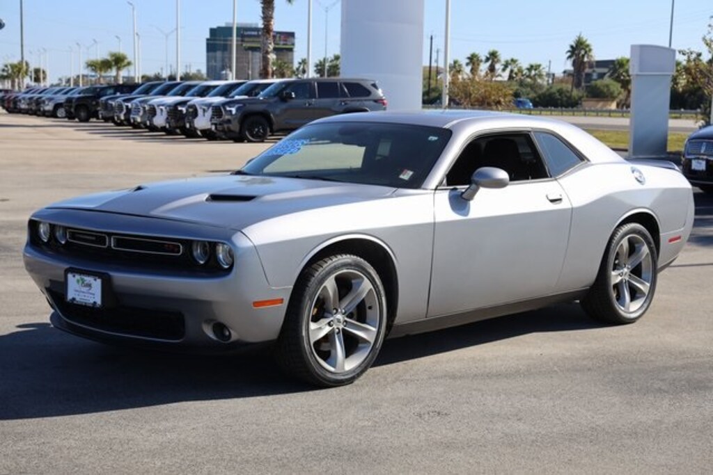 Used 2018 Dodge Challenger R/T Coupe
