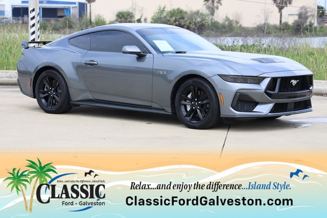 2025 Ford Mustang Coupe 